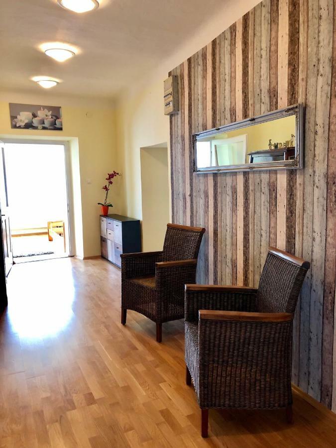 Apartment Zur Bruecke Murau Exteriör bild