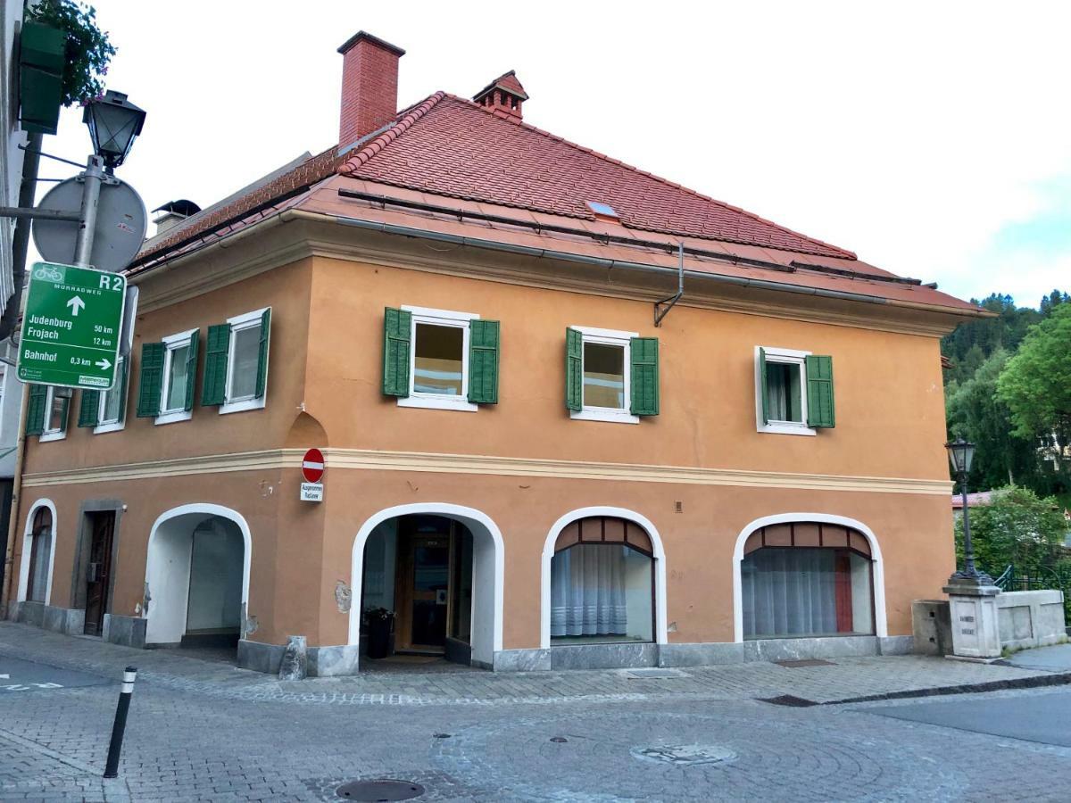 Apartment Zur Bruecke Murau Exteriör bild