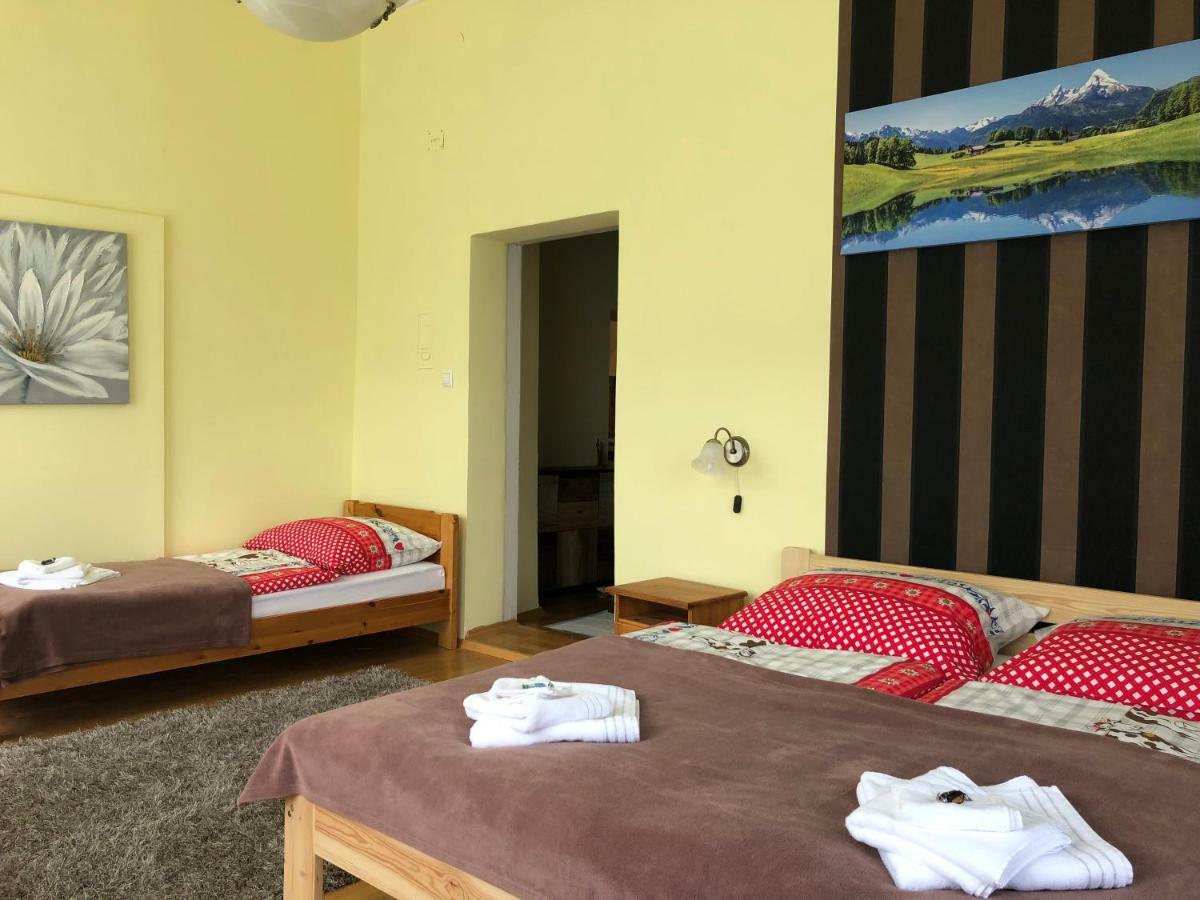 Apartment Zur Bruecke Murau Exteriör bild